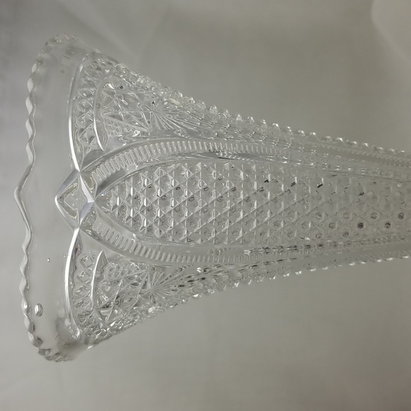 EAPG U.S. Glass Massachusetts Trumpet Vase - Picture 9 of 16